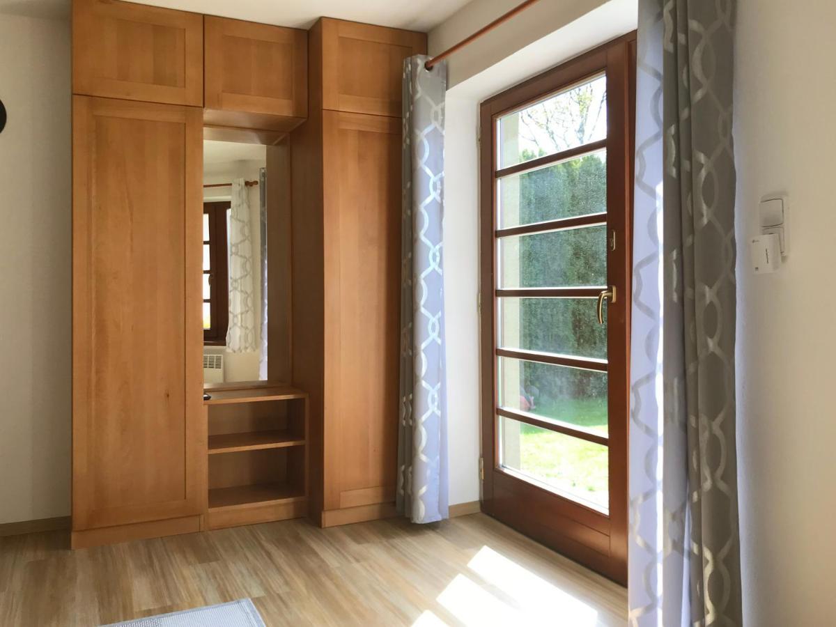 Apartman Hosin Daire Hluboká nad Vltavou Dış mekan fotoğraf